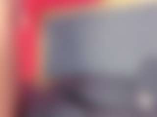 YayaHilton's Live Sex Cam Show