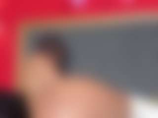 YayaHilton's Live Sex Cam Show