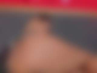 YayaHilton's Live Sex Cam Show