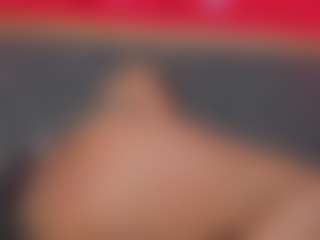 YayaHilton's Live Sex Cam Show