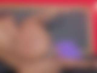 YayaHilton's Live Sex Cam Show