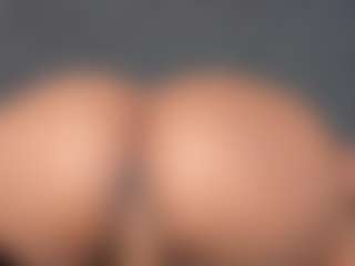 Live cam show with YayaHilton - Athletic on https://playwithruby.com
