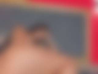 YayaHilton's Live Sex Cam Show