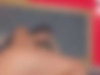 YayaHilton's Live Sex Cam Show