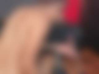 YayaHilton's Live Sex Cam Show