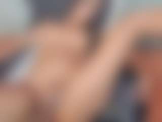 Live cam show with YayaHilton - Athletic Teen (18+) on Camming Site