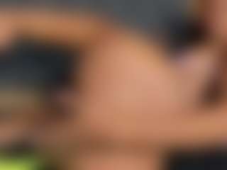 YayaHilton's Live Sex Cam Show