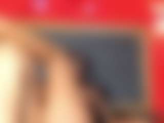 YayaHilton's Live Sex Cam Show