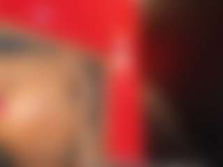 YayaHilton's Live Sex Cam Show