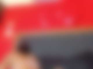 Live cam show with YayaHilton - Fuck Machine on fuck-show.com