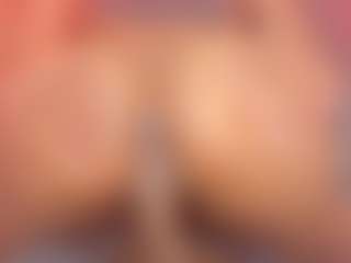 Live cam show with YayaHilton - Fuck Machine on Camsoda