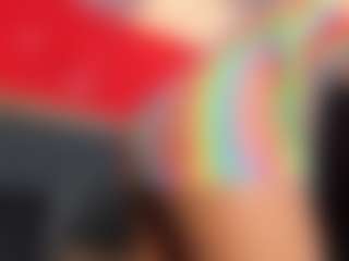 YayaHilton's Live Sex Cam Show