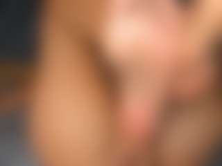 YayaHilton's Live Sex Cam Show