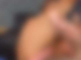YayaHilton's Live Sex Cam Show