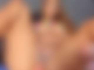 YayaHilton's Live Sex Cam Show