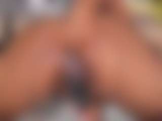 Live cam show with zaha-evans - Ride Torso on camwithhim.com