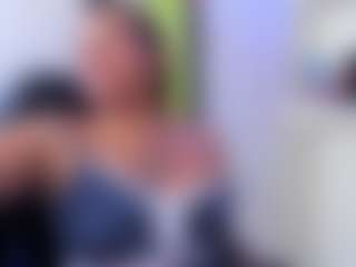 Live cam show with ashley-17 - Ebony Petite on madthumbs