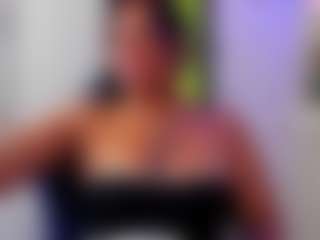 Live cam show with ashley-17 - Black Petite on Camsoda