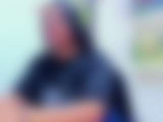 Live cam show with ashley-17 - Ebony on madthumbs | colombia