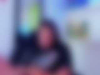 Live cam show with ashley-17 - Black Petite on CamSodaAdn