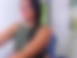 Live-camshow met ashley-17 - Striptease op Camsoda