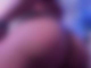 Live cam show with ashley-17 - Blue Eyes on https://playwithruby.com