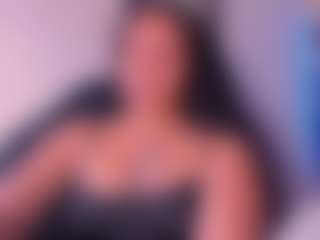 Live cam show with ashley-17 - Hairy Pussy on livesuperchat.net