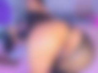 Live cam show with collett-t - Athletic on livesuperchat.net