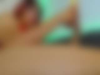 Live cam show with coralsantana - Muscular on livesuperchat.net