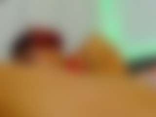 Live cam show with coralsantana - Brown Eyes on CamSextacy
