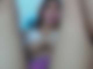 Live cam show with coralsantana - Brown Eyes on boobsie.com