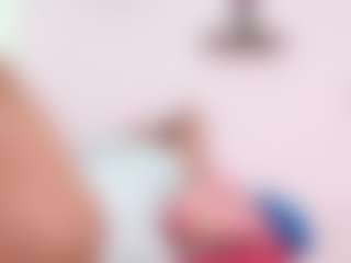 Live cam show with coralsantana - White on Milfs Live | colombia