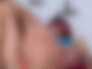 Live cam show with coralsantana - Muscular on luckytryst.com