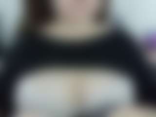 Live cam show with Curly-greeneyed - Ride Torso on xheatlive.com