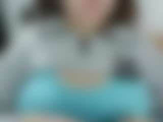 Live cam show with Curly-greeneyed - Green Eyes on Camsoda