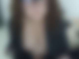 Curly-greeneyed's Live Sex Cam Show