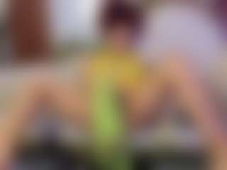 KariineStwart's Live Sex Cam Show