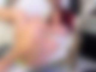 KariineStwart's Live Sex Cam Show