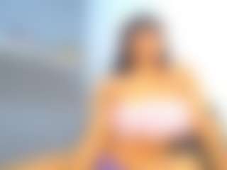 Live cam show with miachanel421 - Double Penetration on Dolls Live