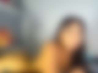 miachanel421's Live Sex Cam Show