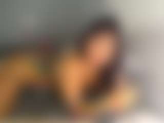 miachanel421's Live Sex Cam Show