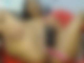 miachanel421's Live Sex Cam Show