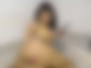 miachanel421's Live Sex Cam Show
