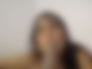 miachanel421's Live Sex Cam Show