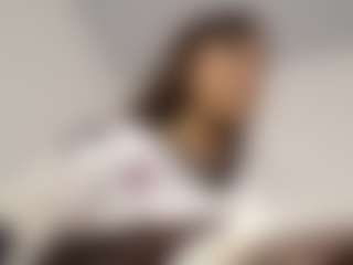 miachanel421's Live Sex Cam Show