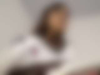 miachanel421's Live Sex Cam Show
