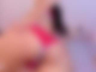 Live cam show with Miia-blaze - Butt Plug on Camsoda