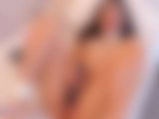 Live cam show with Miia-blaze - Lush on Camsoda
