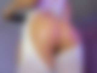 Live cam show with Sara-evans03 - Ass Bouncing on Camming Site