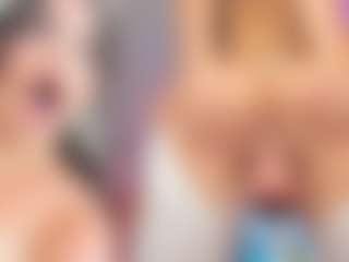 Live cam show with Sara-evans03 - Gagging on Camsoda